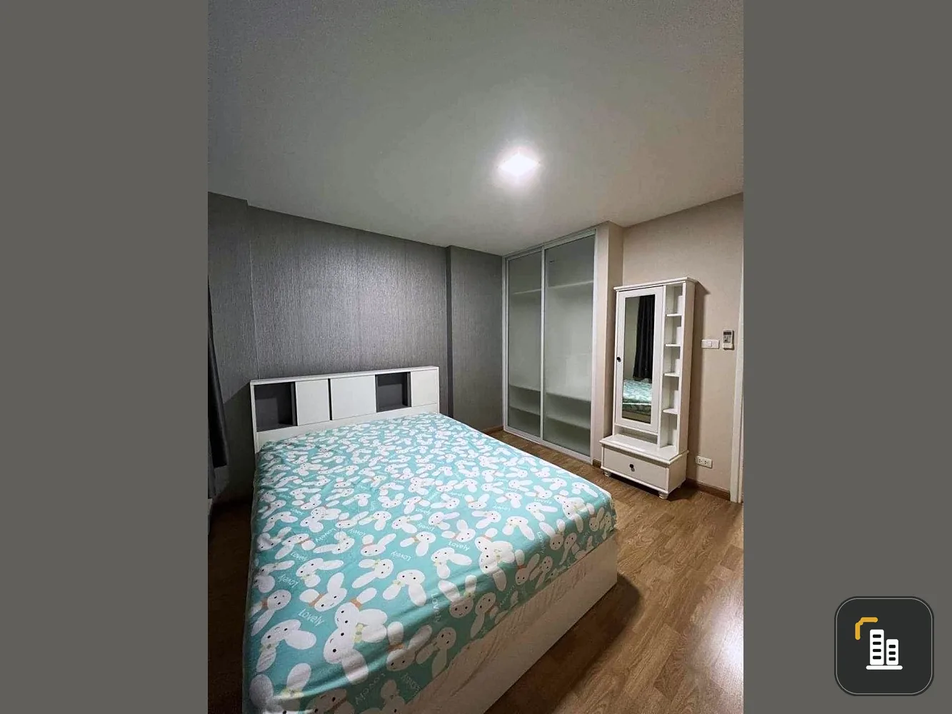 Sell, rent, urgent!! Condo The Maple Ratchada-Ladprao, good location condo, near MRT Ratchadaphisek, ready to move in!!