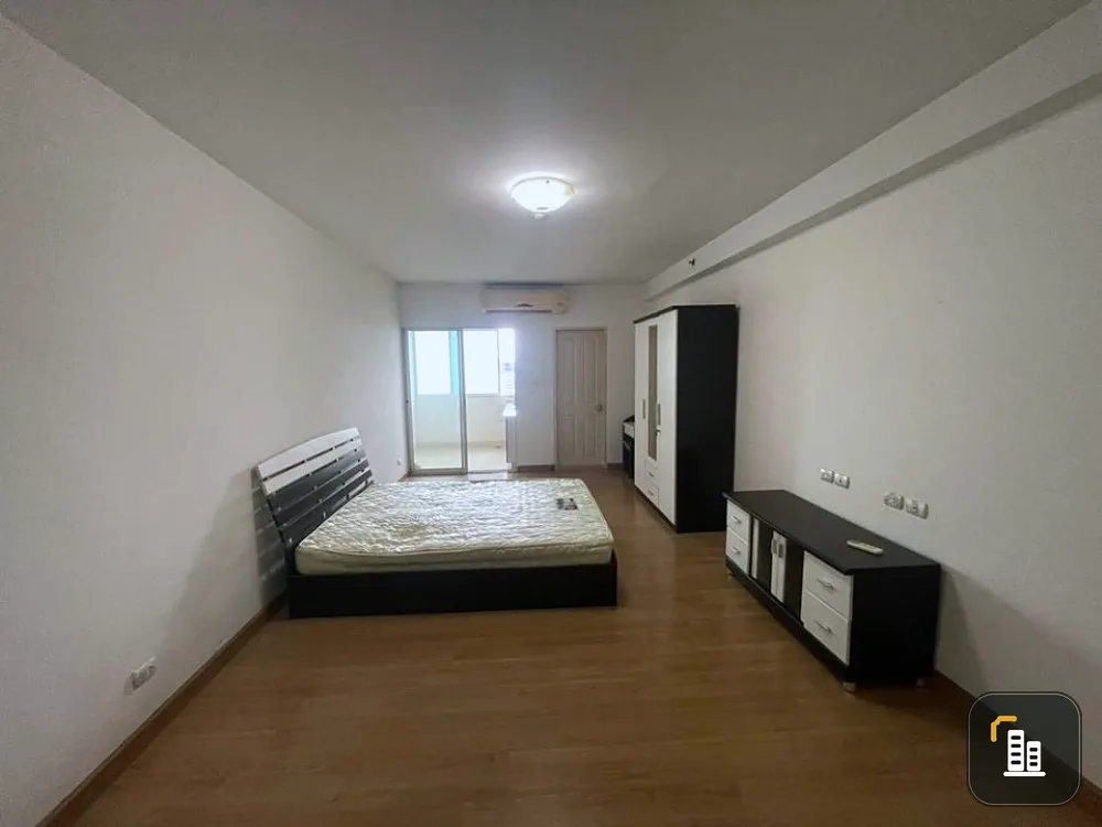 Quick sale!! Condo Supalai Park Srinakarin, near department stores, good location, convenient transportation, do not miss!!