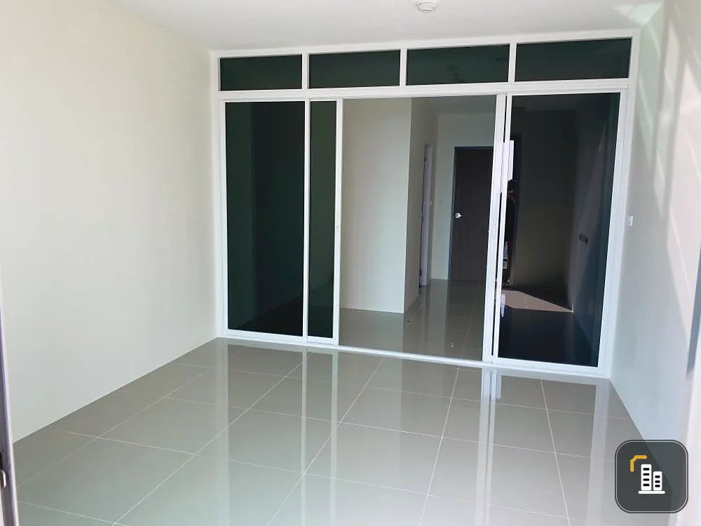 Selling Assakarn Place Srinakarin, good location, convenient transportation, don't wait.
