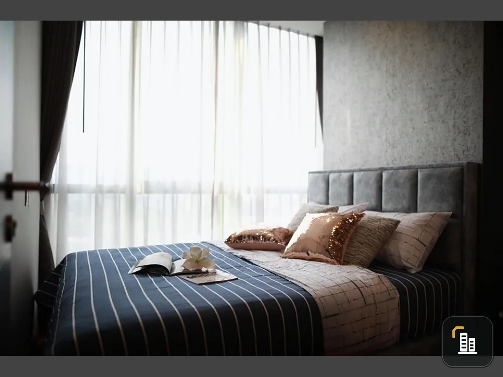 Rent/Sell Wish Signature Midtown Siam. Buy it and make a profit. Or live by yourself, rent out, invest, it's slow.