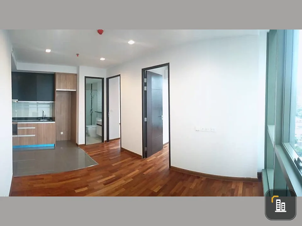 Rent/Sell Wish Signature Midtown Siam. Buy it and make a profit. Or live by yourself, rent out, invest, it's slow.