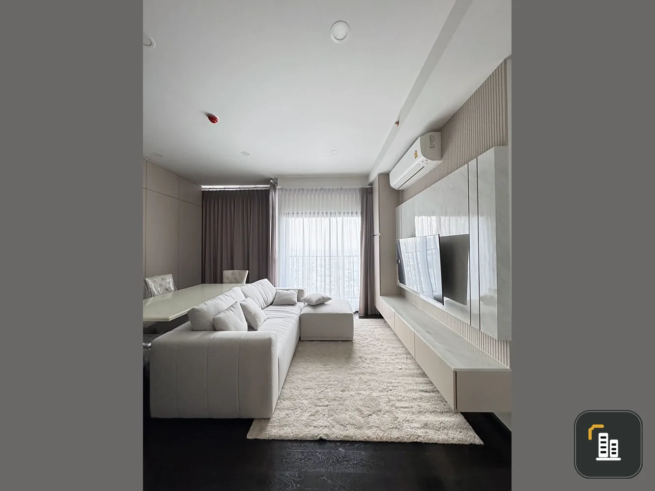 For rent urgently!! Condo Park Origin Thonglor, high floor, convenient transportation, near Thonglor BTS, don't miss it!!