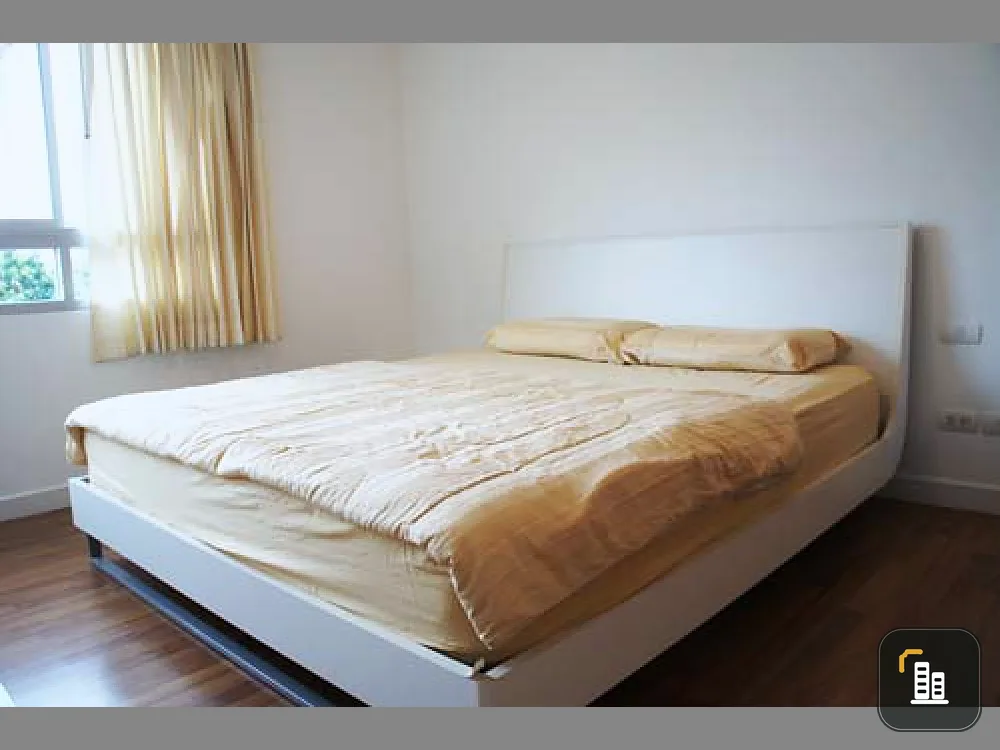 Quick sale!! Condo The Clover Thonglor, corner room, well decorated. Full of furniture, don't miss it!!