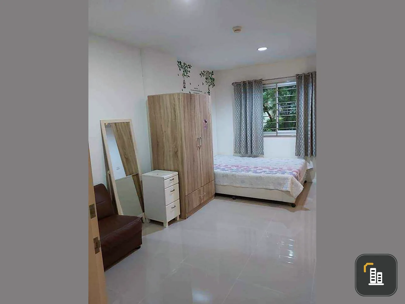 Lumpini Township Rangsit-Khlong 1 for rent or sale. Get a view of big trees, very shady. Book now.