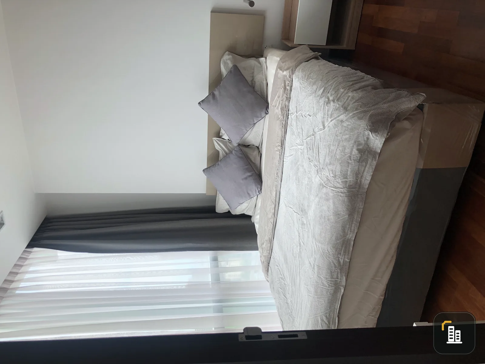 Condo for rent Wish Signature Midtown Siam, 26th floor, facing south, 35 sqm., private elevator, don't miss it!!