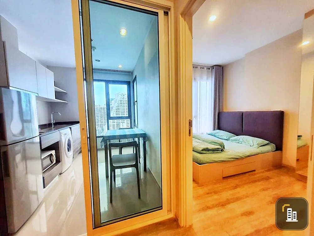 Condo for rent, Centric Ari Station, fully furnished, move now, don't hesitate !!