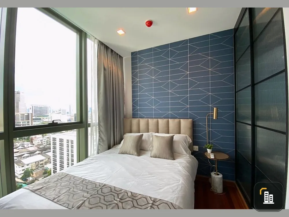 For rent Wish Signature Midtown Siam, the most beautiful room. The most divine view Premium grade furniture I need this room