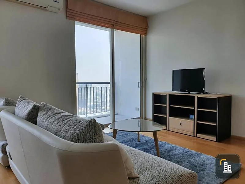 Condo for rent, Villa Ratchathewi, beautiful room, near the BTS station, convenient to travel, miss and miss