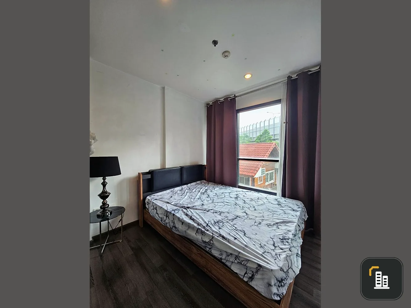 For rent urgently!! Condo The Base Park West, near BTS Phra Khanong, convenient to travel, book now!!