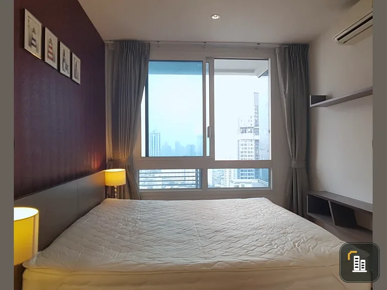 Urgent to rent Villa Rachatewi, bright colors, hot, satisfying. This room is very hit. Book now.
