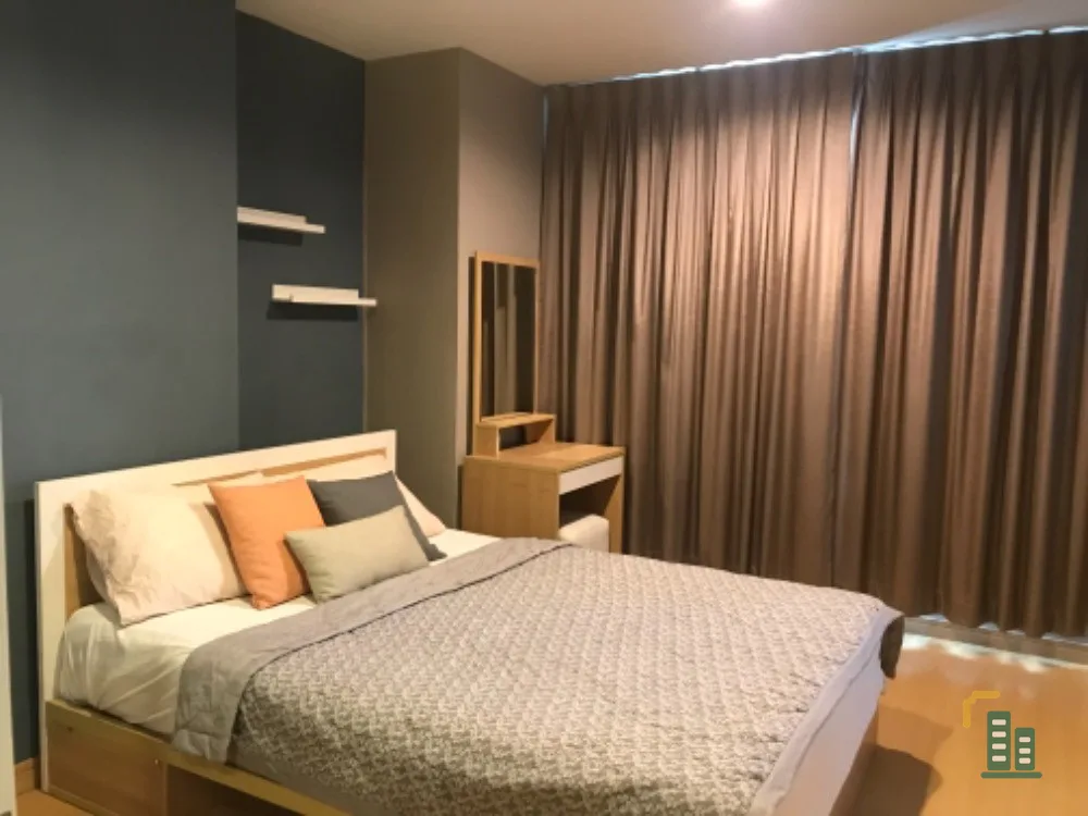 Condo for sale Life @ Sukhumvit 65, high floor, beautiful view, furnished room, ready to move in. Hurry up.