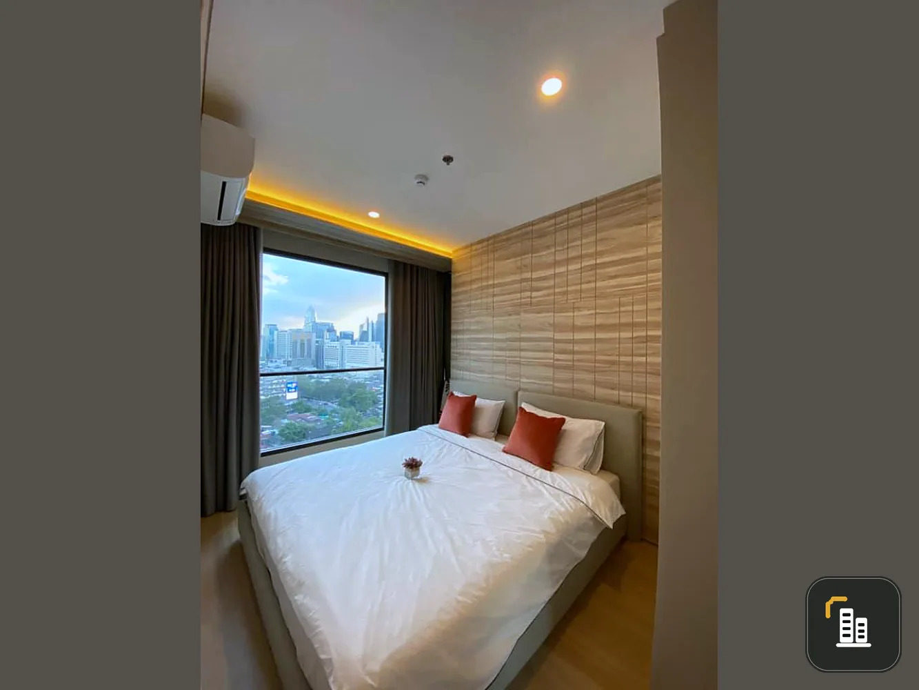 For rent, Lumpini Suite, Phetchaburi-Makkasan, beautiful room, modern style, 2 bedrooms, premium furniture, book now.