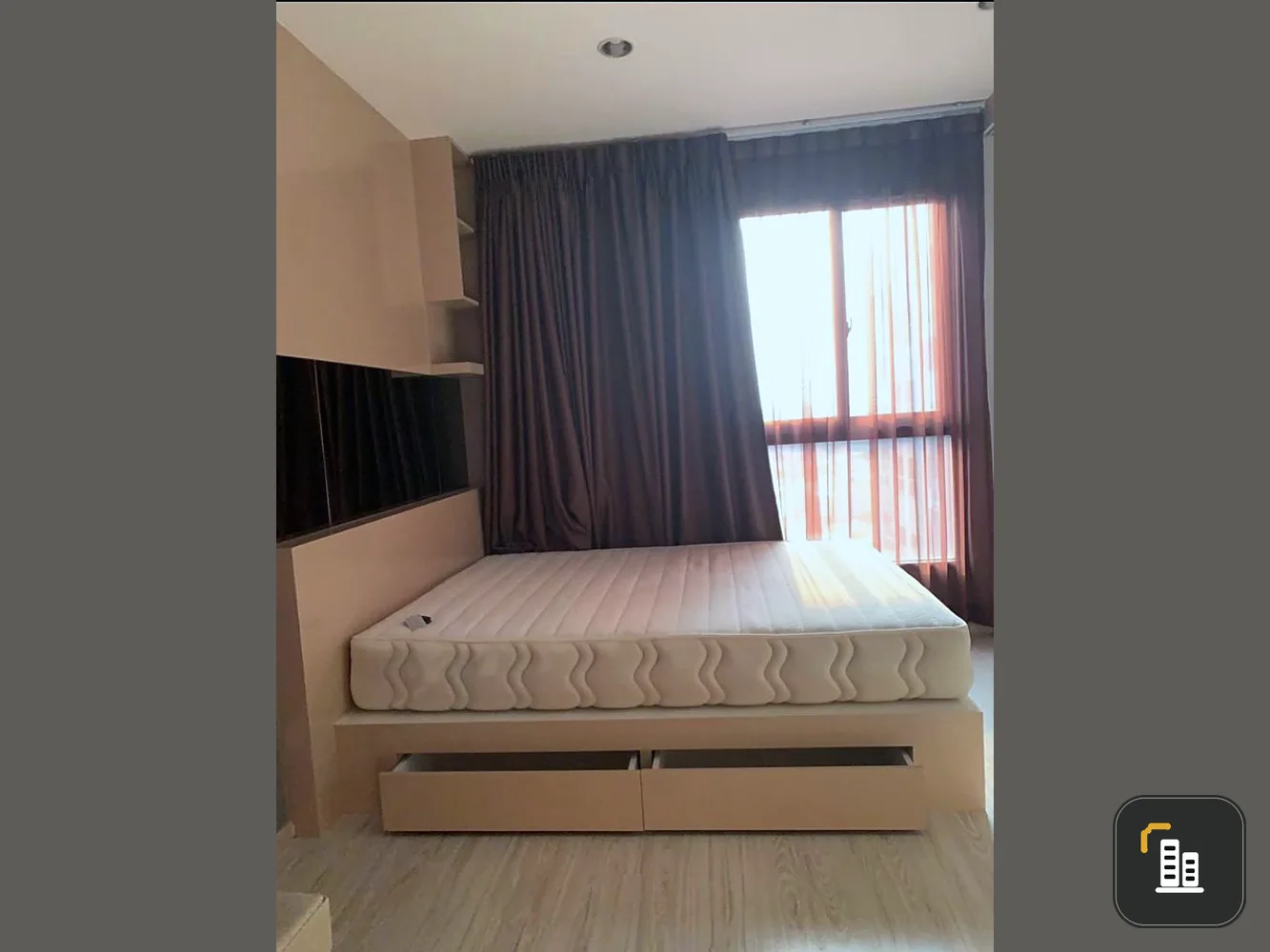 For rent urgently!! Ideo Mobi Sukhumvit Eastgate Condo, high floor, Chao Phraya River view, don't miss it!!