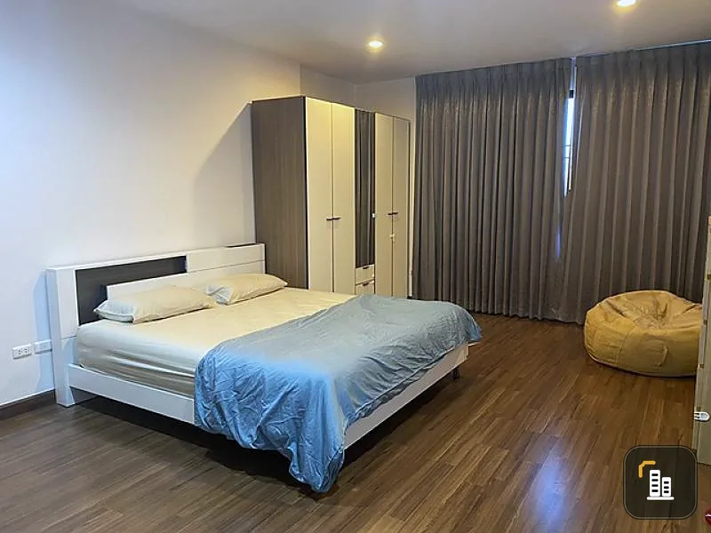 For rent, Supalai Premier Ratchathewi, 29th floor, 71 sqm., near BTS Ratchathewi, wide room, fully furnished. ready to move in