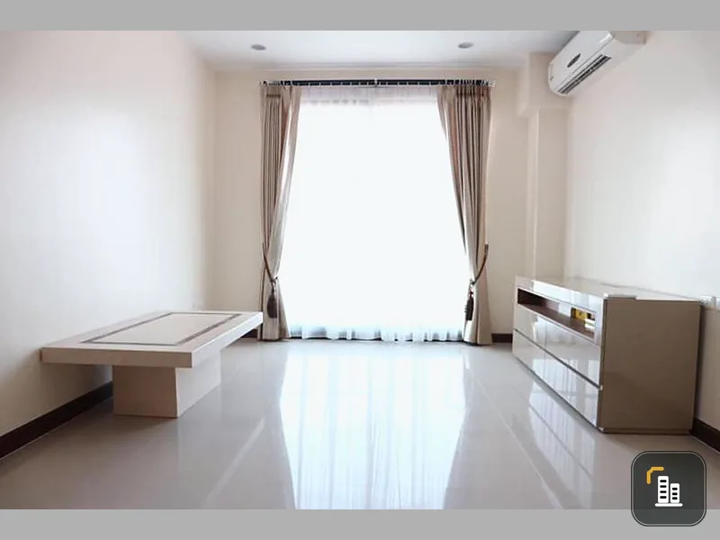 Condo for sale, Supalai Premier Ratchathewi, condo near BTS, 33rd floor, area 63 square meters. Message me, don't be late!!