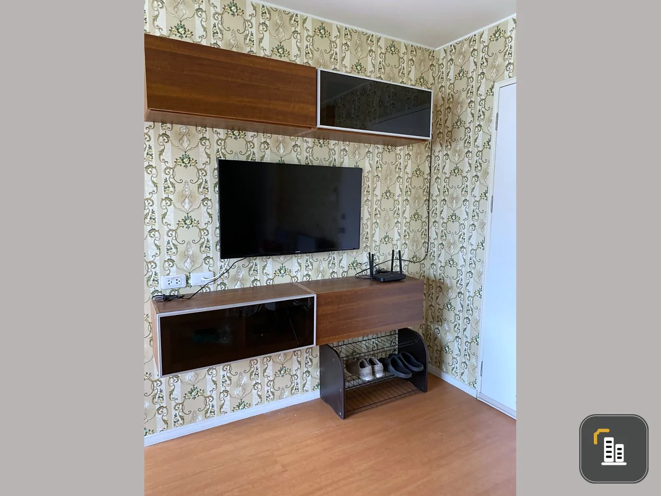 For rent, Lumpini Township, Rangsit Khlong, 1 beautiful room, next to the wall around the room Good built-in wardrobe, don't miss it.