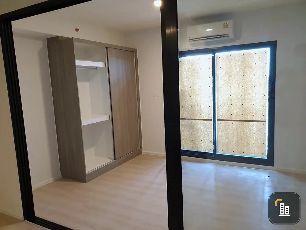Sale down payment urgently!! A space mega condo near shopping malls Meet every lifestyle. Hurry up to reserve!!