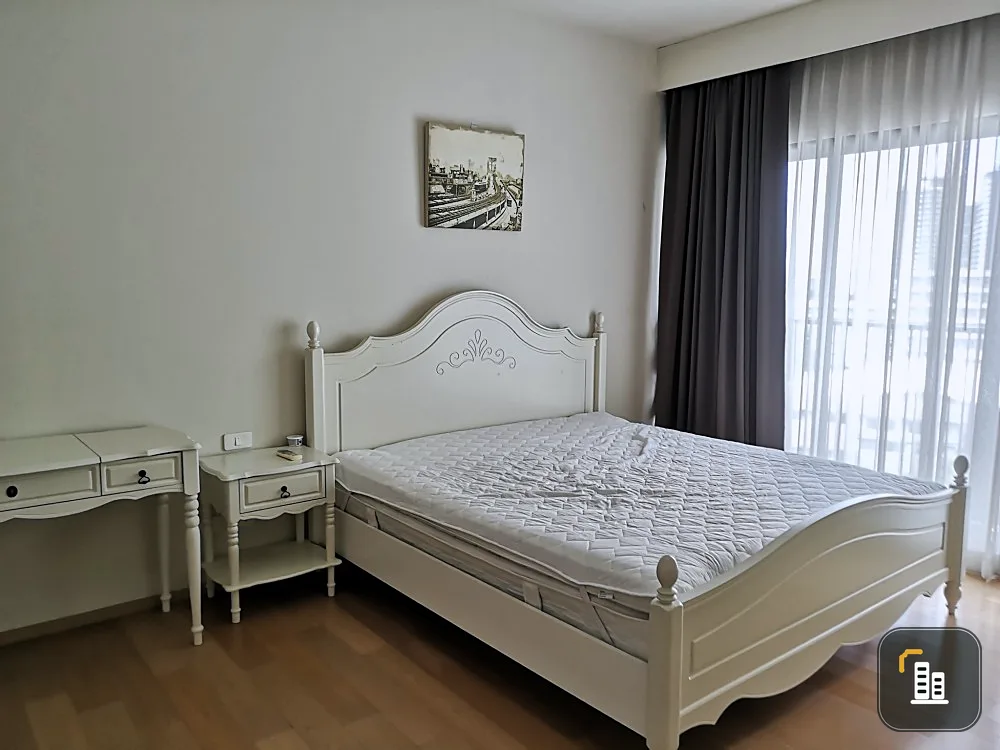 Condo for rent/sale, Noble Reform, fully furnished, beautiful view, near BTS, can't reserve it anymore !!