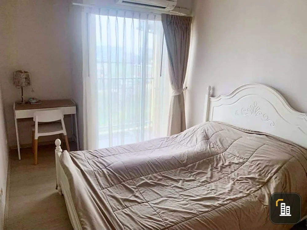 For rent, Plum Condo Park Rangsit, this price is very good value, large room, very useful space, if interested, reserve it before it slips