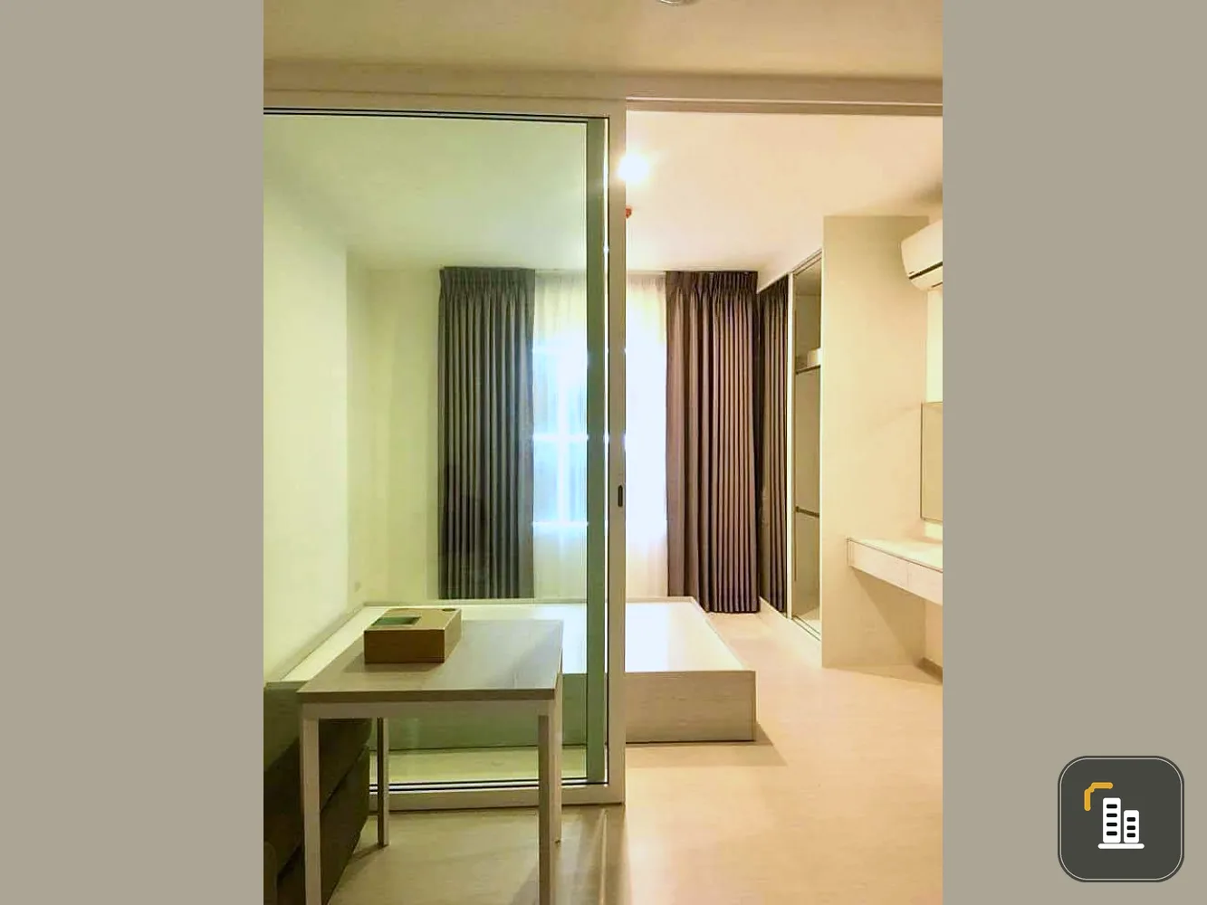 Quick sale!! Condo Aspire Erawan, next to BTS Chang Erawan, full of facilities, book now!!