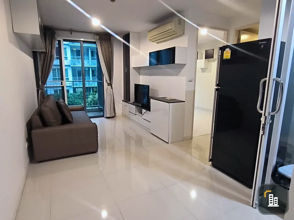 Condo for sale, Silk Sanampao, beautiful decorated room with furniture. This must be reserved!!