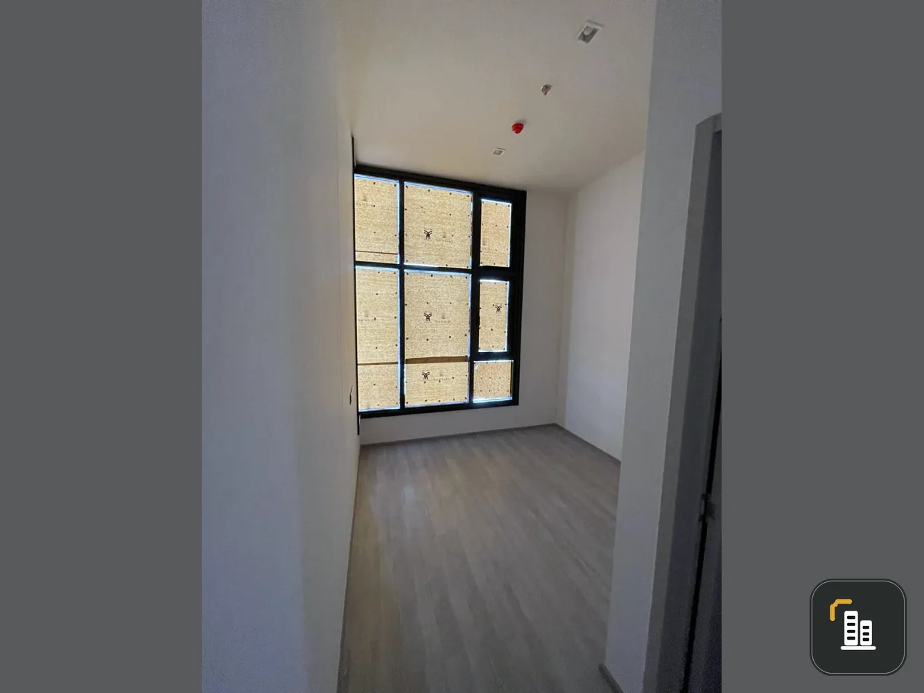 Quick sale!! Condo The Line Sukhumvit 101, good location, near shopping centers. Don't be late, book now!!