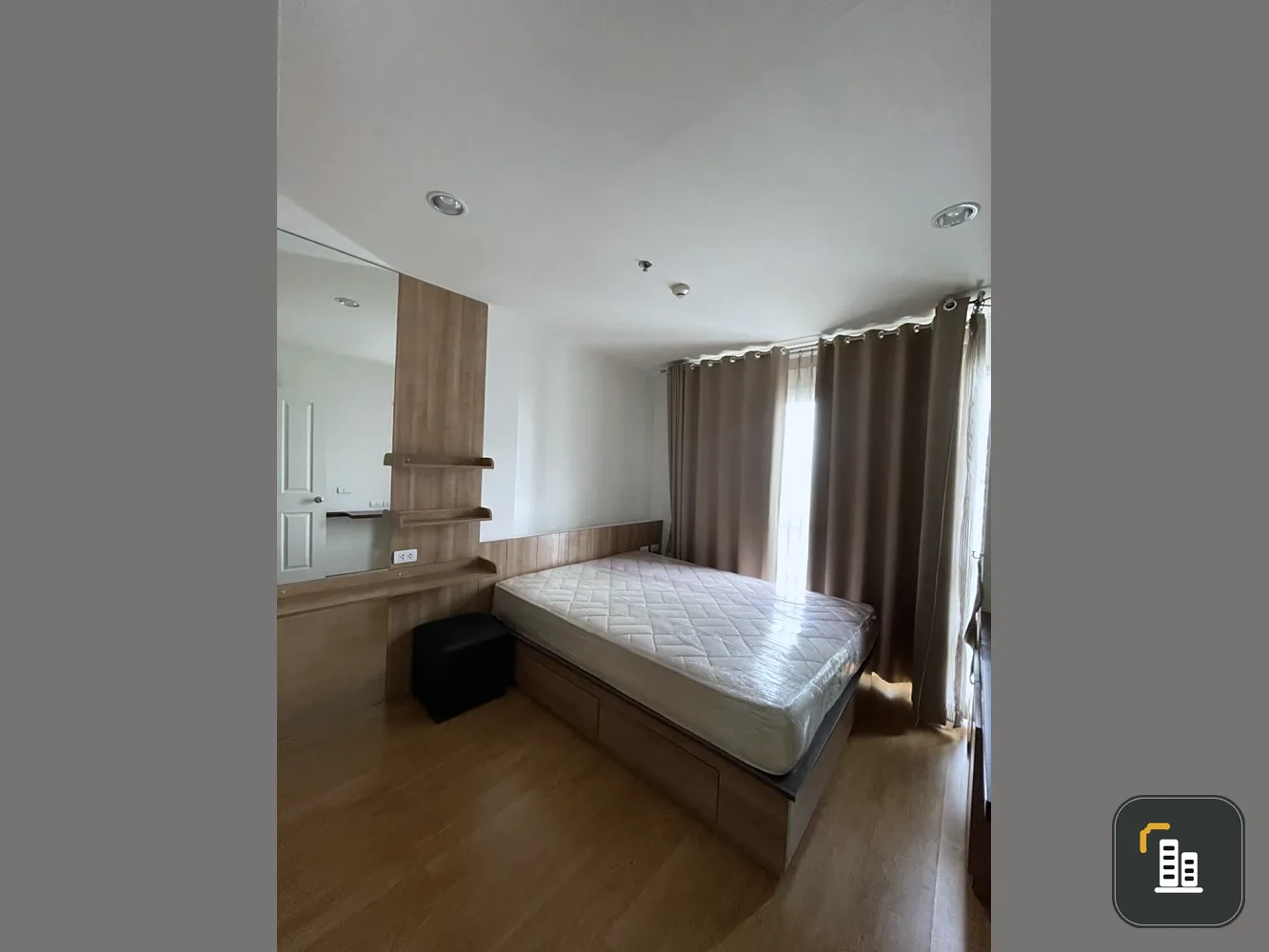 Condo for sale/rent U Delight @ On Nut Station, kind owner, fully furnished room, don't wait.