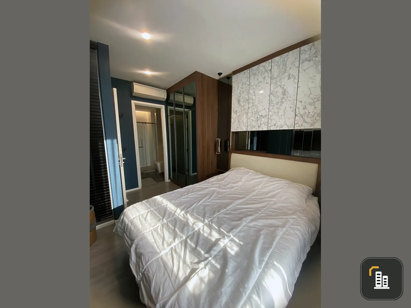 Condo for sale, rent, The Room Sukhumvit 69, fully furnished, ready to move in, has balcony, near BTS Phra Khanong.
