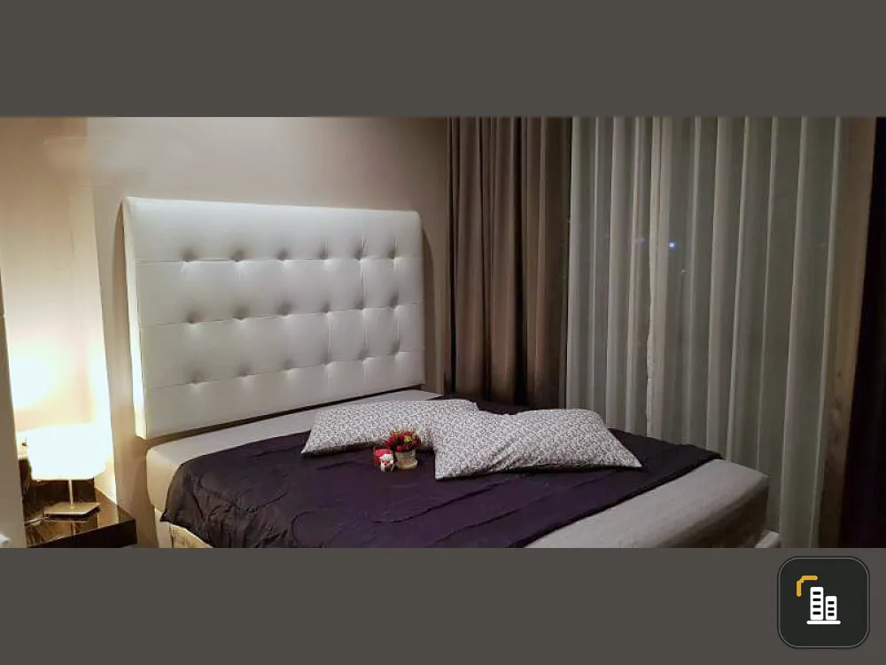 For rent urgently!! Condo Ivy Ampio, corner room, high floor, fully furnished, book now!!
