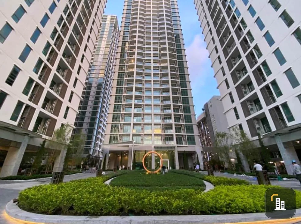 Sale down payment urgently!! Condo Supalai Oriental Sukhumvit 39 corner room, pool view, good location, don't miss it!!