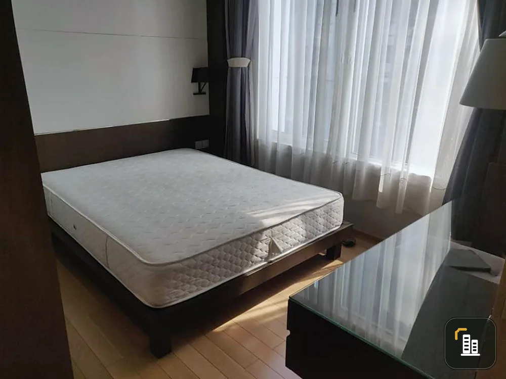 For rent urgently!! Siri @ Sukhumvit, pool view, good location, fully furnished. Don't be late, book now!!