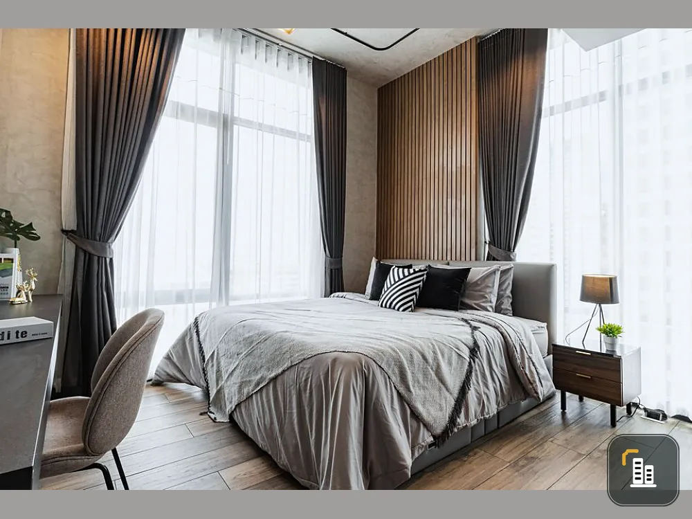 For rent, The Lofts Asoke, beautiful and luxurious room. Fully built-in furniture Plus a premium view This room is absolutely not to be missed.
