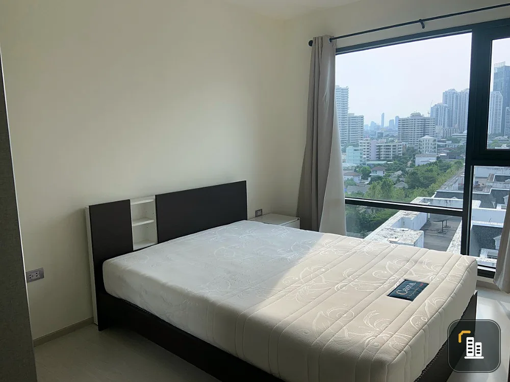 For rent urgently!! Condo Rhythm Sukhumvit 36-38, good location, in the heart of the city, convenient to travel, book now!!