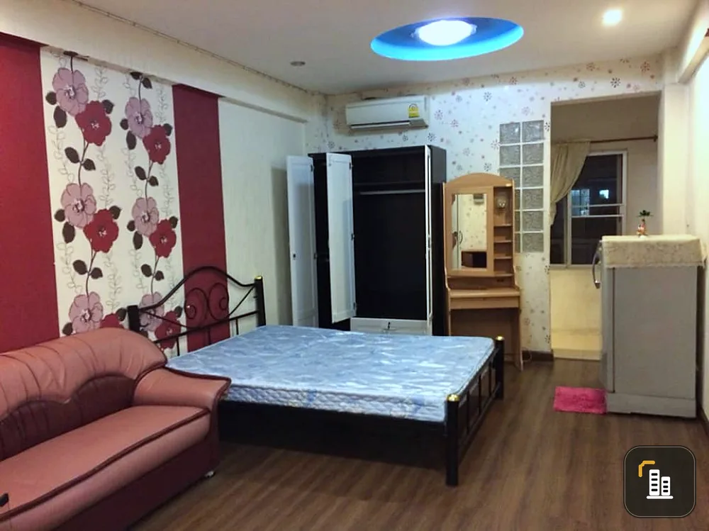 Condo for sale, Phatthanakan Life Complex, fully furnished, ready to move in. Hurry up.