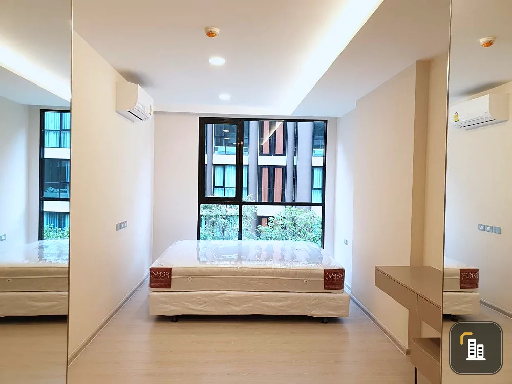 Condo for sale, V Tara Sukhumvit 36, corner room, near BTS Thonglor, convenient to travel, do not hesitate, book now!!