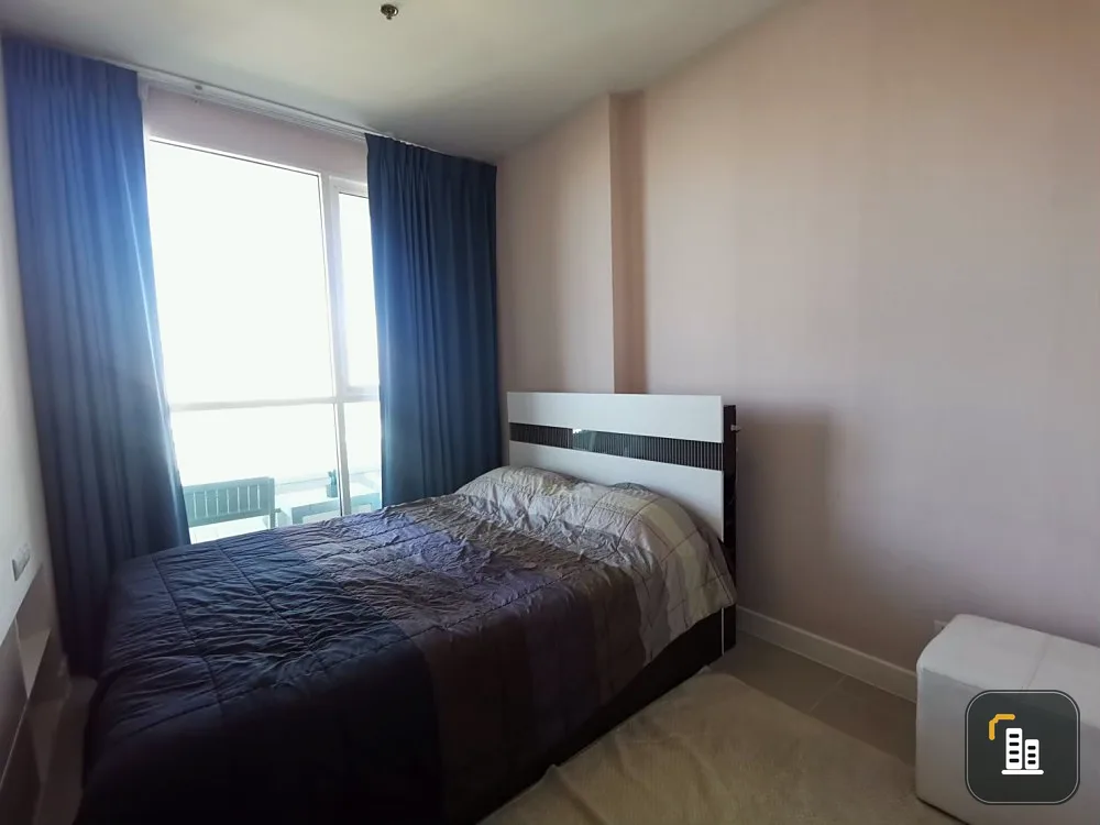Condo for sale, Ideo Mix Phahon Yothin, good location, next to Saphan Khwai BTS stairs. Fully furnished and ready to move in, book now!!