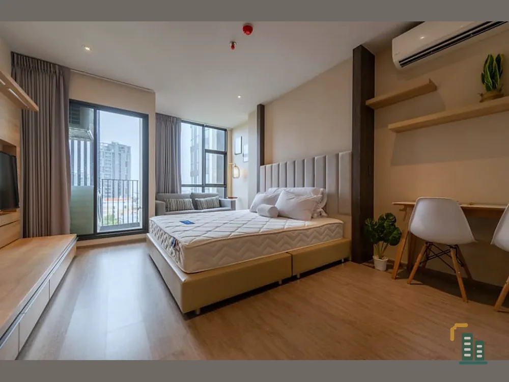 Condo for rent, Rhythm Ekkamai, high floor, good location, near shopping center, don't miss it!!