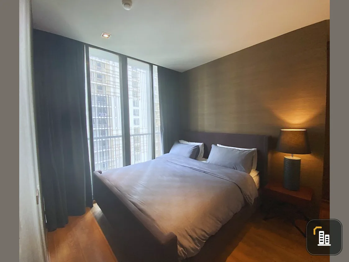 Urgent sale, Condo Park 24 Origin Phrom Phong, near shopping centers. Meet every need. Don't miss it!!