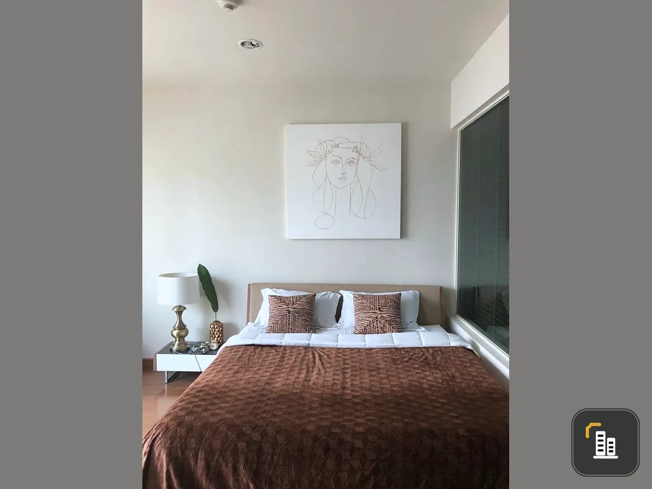 For rent, The Address Chidlom, this room is the best price, the view is very good, the furniture is good, whoever stays is guaranteed.