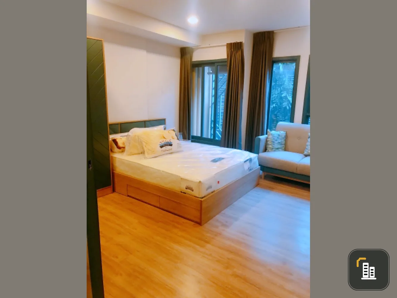 Condo for rent, The Base Sukhumvit 50, studio room, ready to move in, special price than anyone. Can't miss it again!!