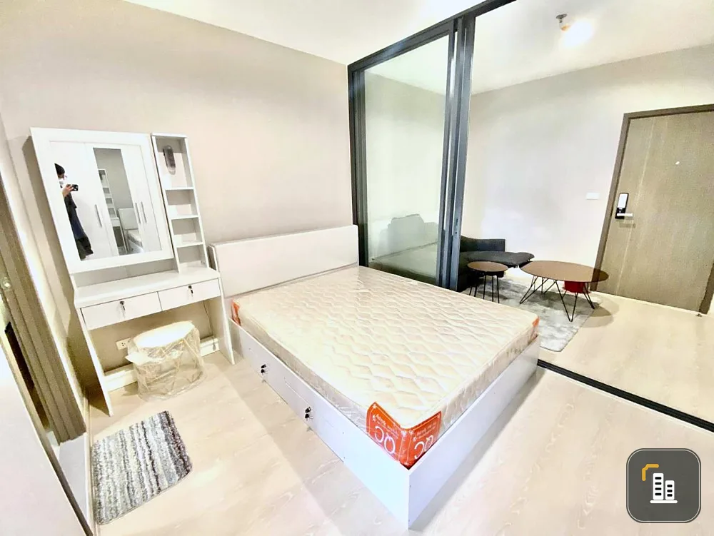 For rent Ideo Thapra Interchange Brand new room, fully furnished, city view, premium, great price, book now.