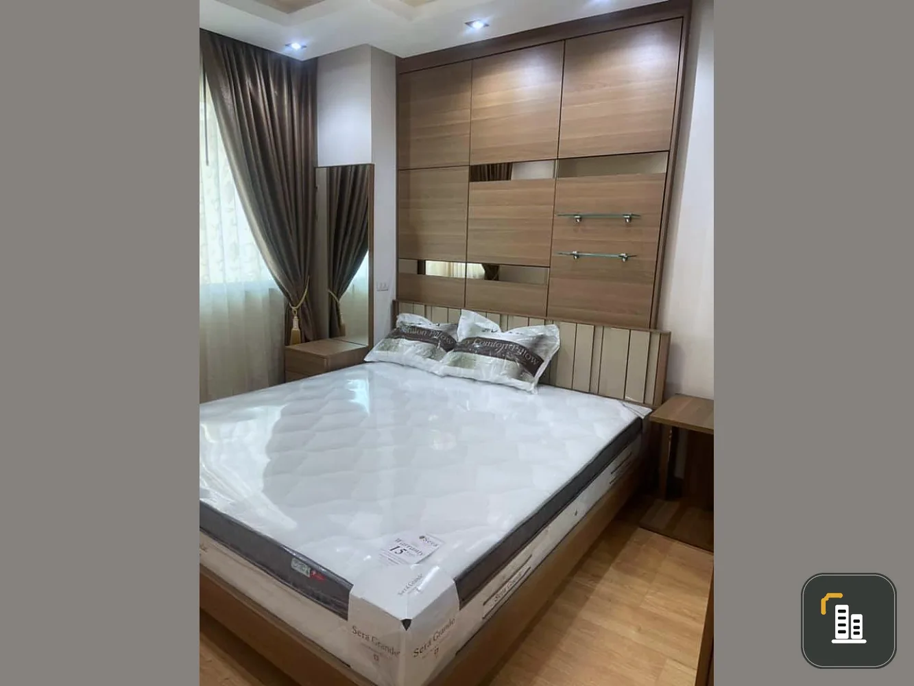 For sale Supalai Vista, Pak Kret Intersection, very beautiful room, full built-in interior Use fir well Hurry up and own it.