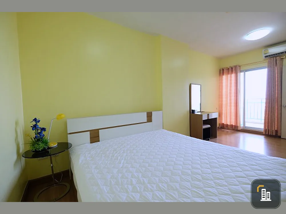 Condo for sale, Supalai Park Ratchaphruek-Phetkasem, 32nd floor, south, cool breeze, not hot, beautiful view, book now.