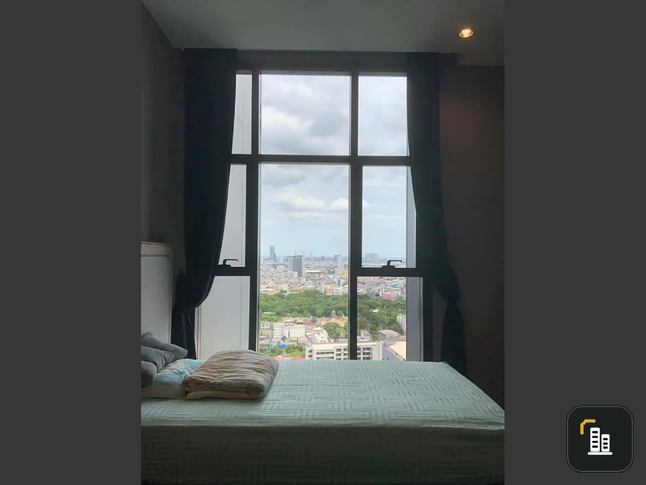 Selling The Diplomat Sathorn, beautiful room, luxurious, very good view, fully furnished, buy it yourself, it's good to invest, it's definitely profitable, book now