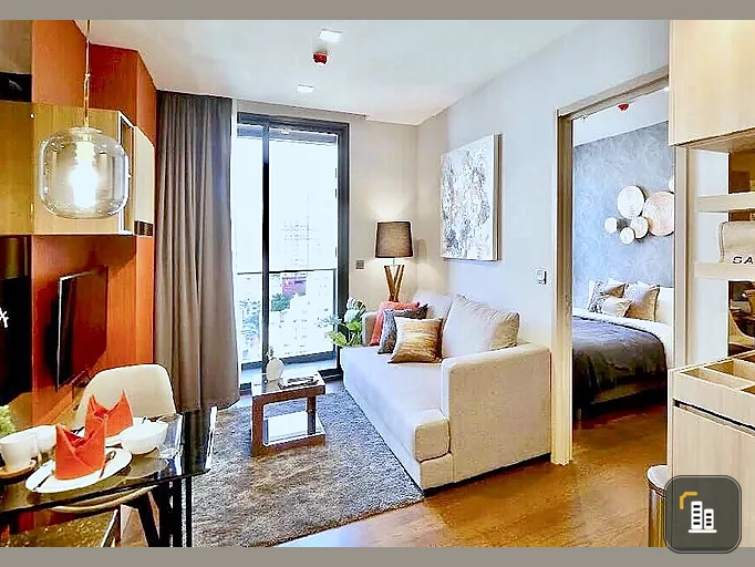 Oh wow...it's super beautiful. bright color room Inside this room is a grandeur, 1 bedroom, 1 bathroom, size 33 sq m.