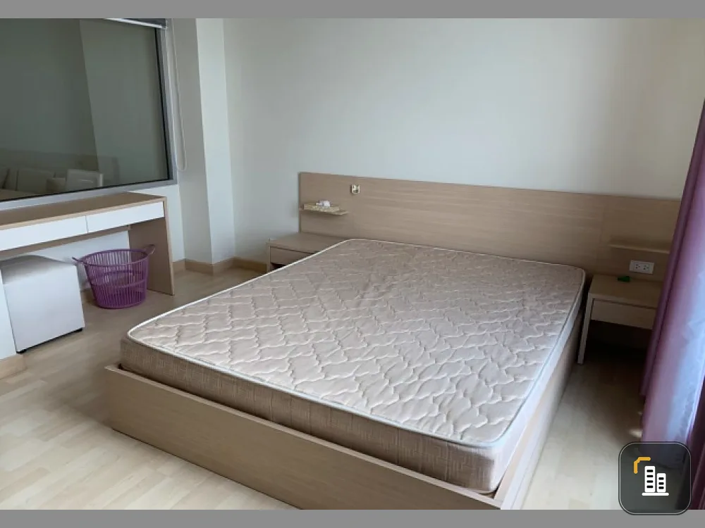 Condo for sale, Rhythm Ratchada, 15th floor, beautiful room, fully furnished and electrical appliances. Buy now, great value.
