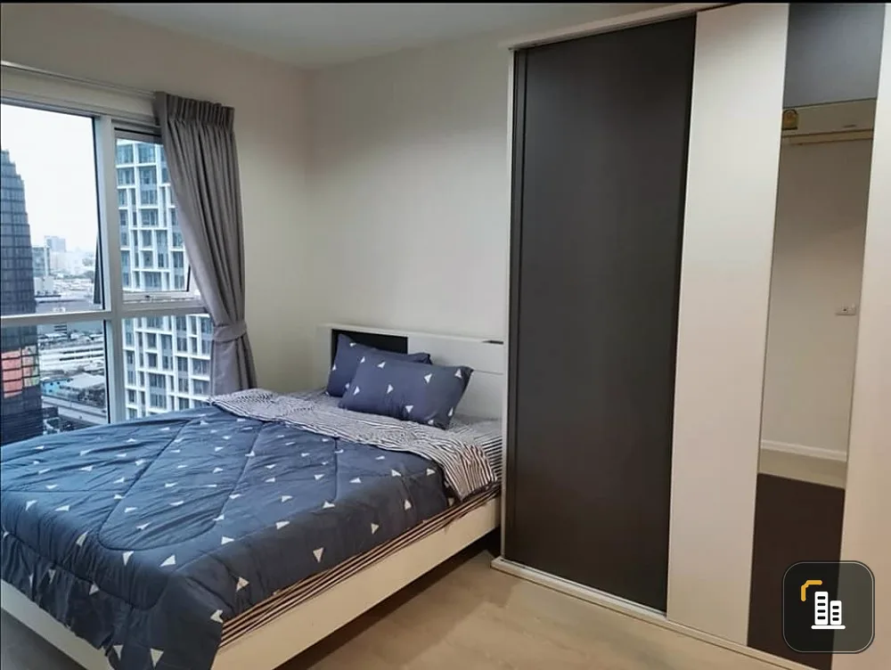 Sell Aspire Rama 9, new beautiful room, good furniture, next to the war, giving the room a great dimension Become the owner