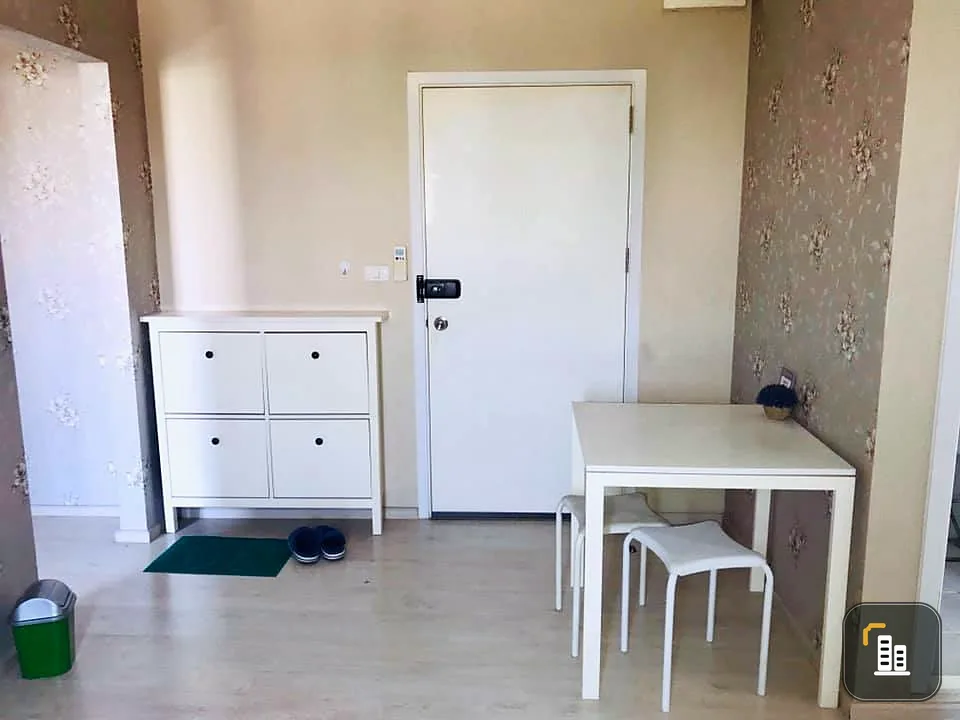 **For rent Plum Condo Park Rangsit** Live with friends comfortably, divided together, very cheap price. Wall mounted in the whole room