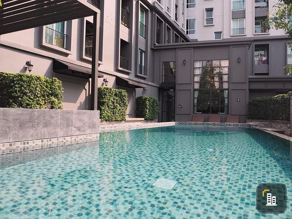Condo for rent, Chapter One, Modern Dutch, high floor, pool view, ready to move in.