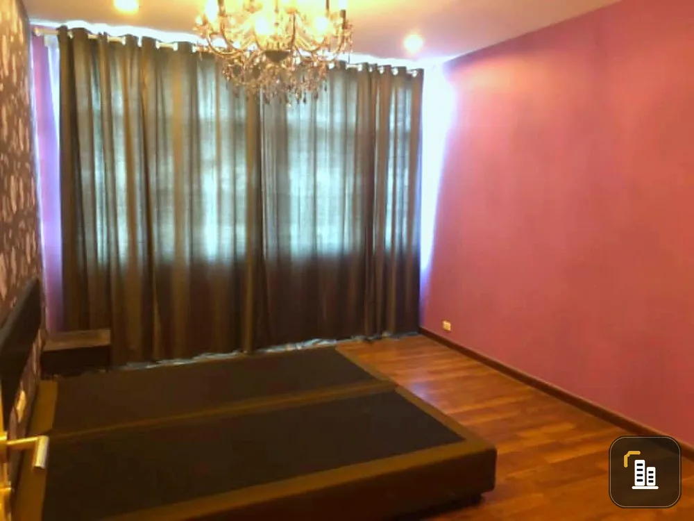 Urgent sale, Chewathai Condo Ratchaprarop, Baiyoke Tower view, near the shopping center in the heart of the city, do not miss!!